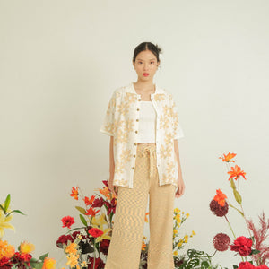 
            
                Load image into Gallery viewer, Noir Sur Blanc Flora Lounge Shirt Off-white / Candy Yellow
            
        