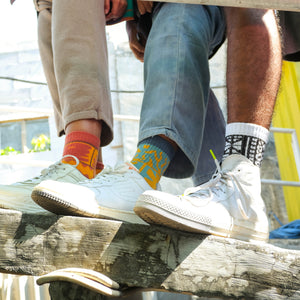 Noir Sur Blanc Popomangun Socks 4 Pair