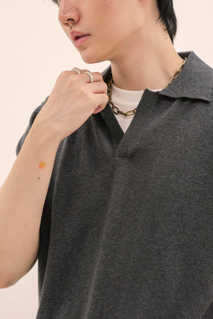 Noir Sur Blanc Men Basic Polo Knit Dark Grey
