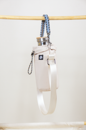 Noir Sur Blanc Nylon Bottle Sling