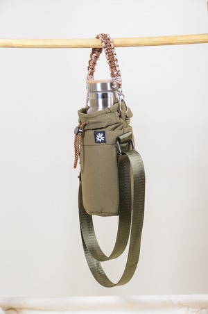 Noir Sur Blanc Nylon Bottle Sling