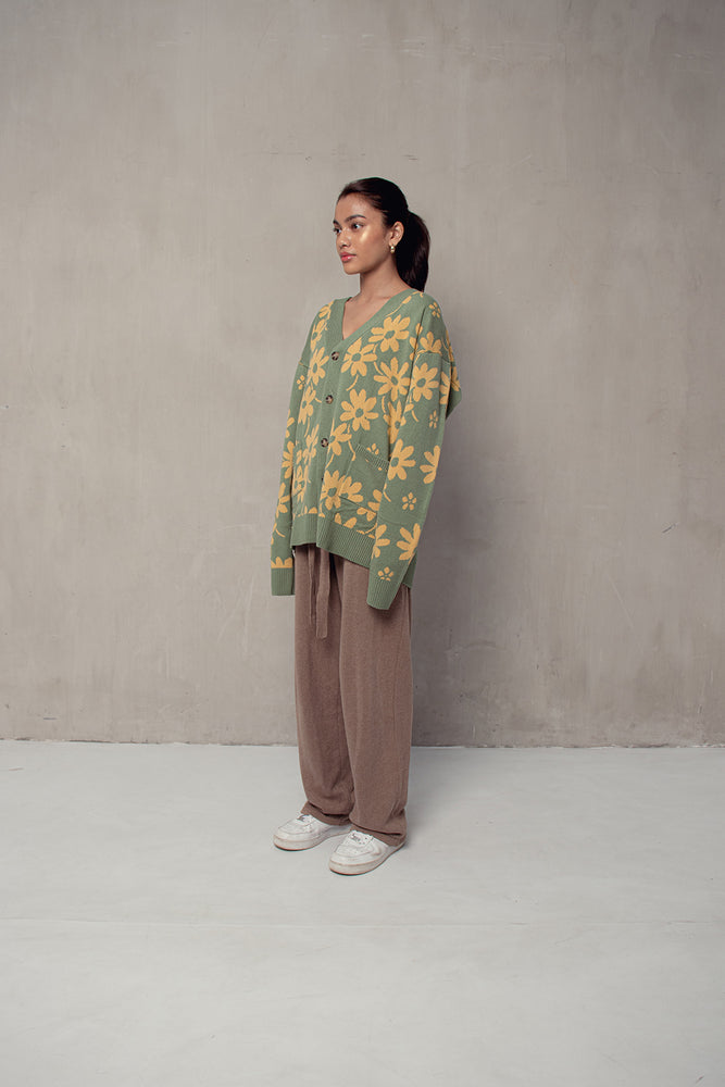 
            
                Load image into Gallery viewer, Flora Lyon Cardigan Mint
            
        
