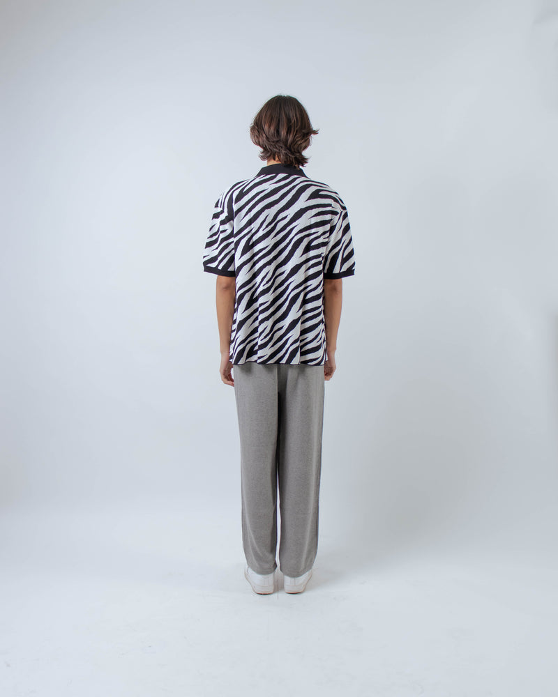 
            
                Load image into Gallery viewer, Men Zebra Shirt Black
            
        