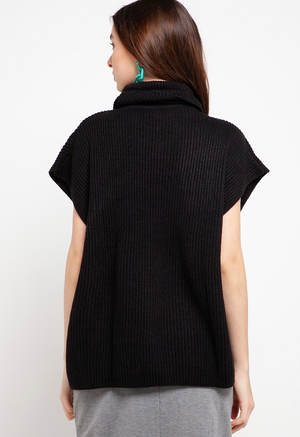 Tik Poncho Black