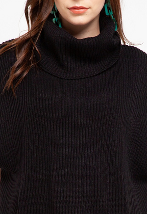 Tik Poncho Black