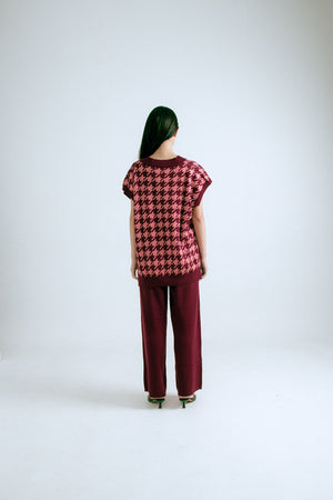 Houndstooth Vest Maroon